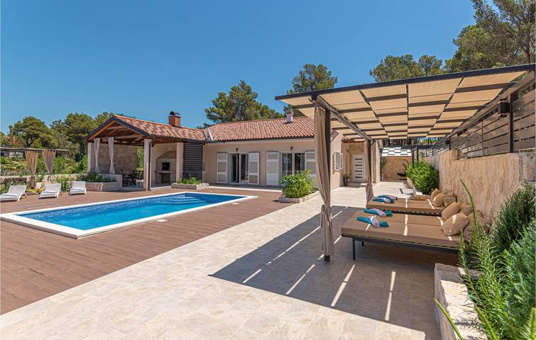 Location de vacances pour 8 personnes, avec piscine et terrasse, animaux acceptés à Zaboric - 4