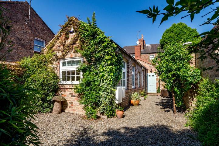 Cottage for 4 people, with garden, with pets - 1
