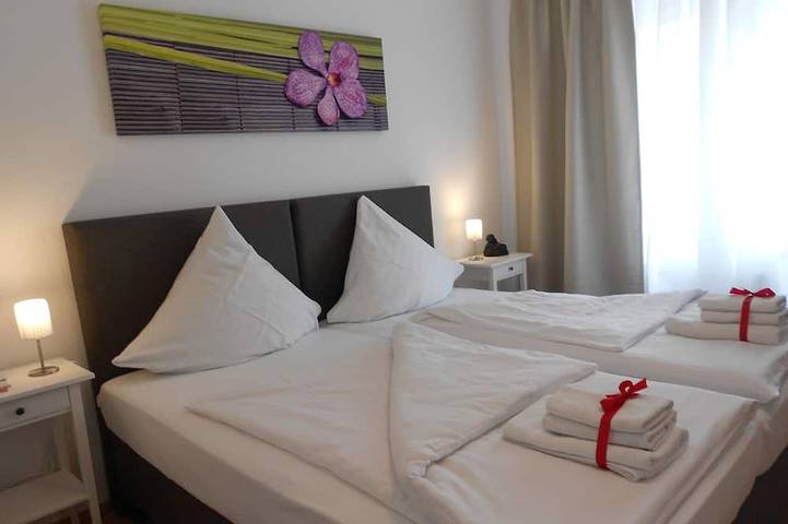 Ferienwohnung für 8 Personen, mit Garten - 1