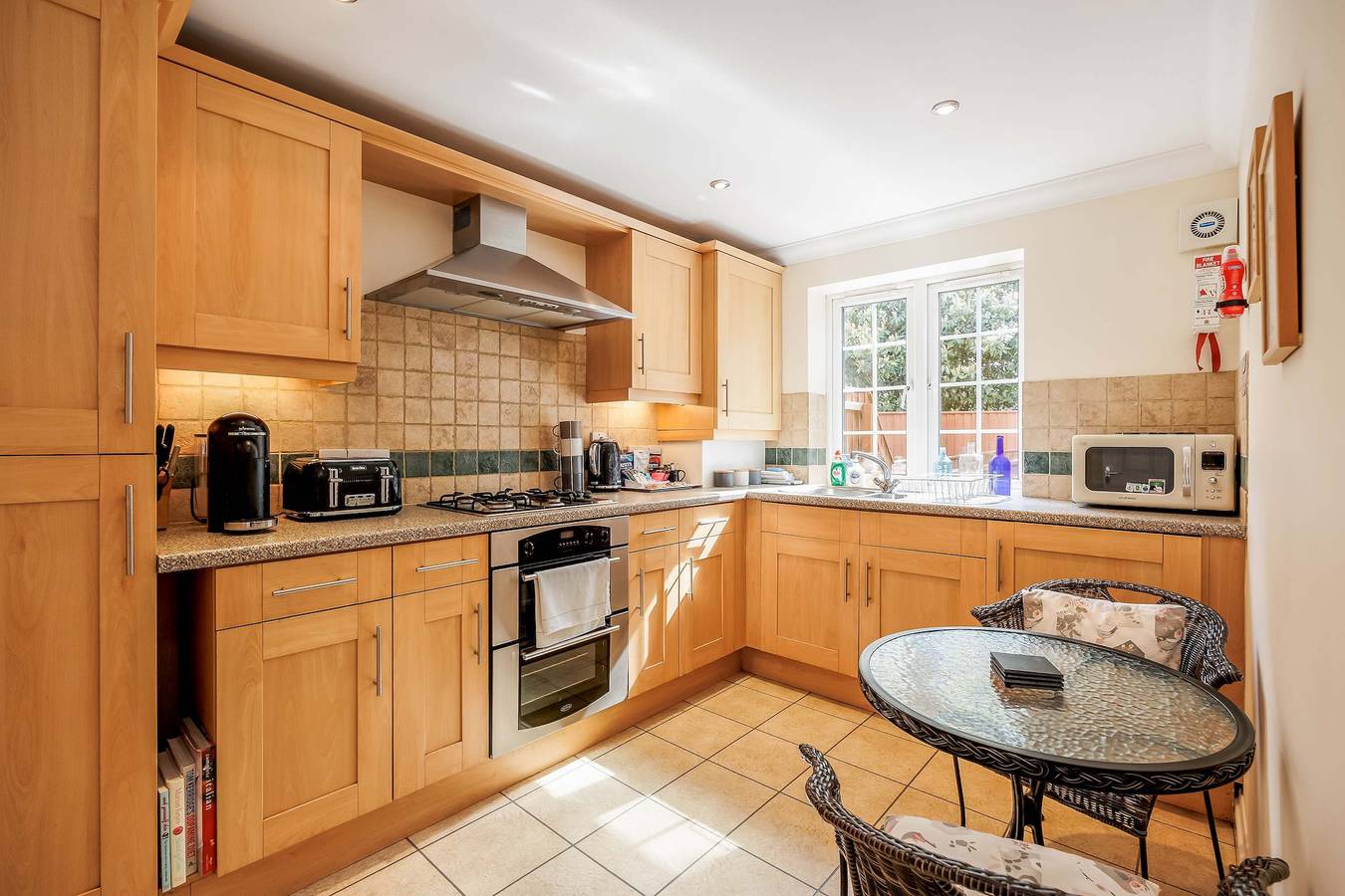 Entire apartment, Take Your Time- Moments from Alum Chine Beach in Bournemouth, South West England