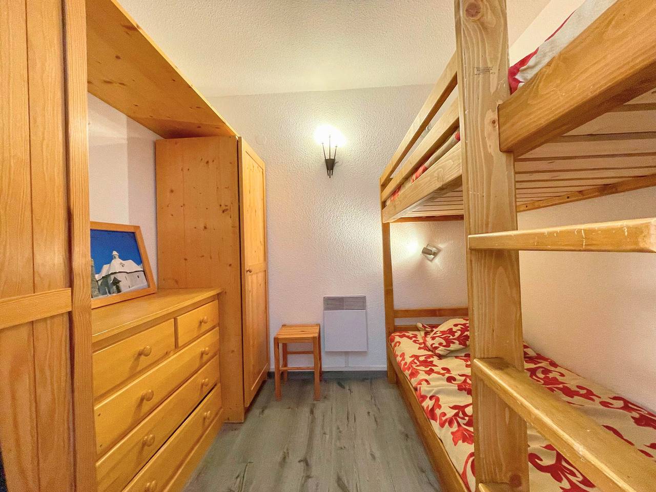 Hel studio-lejlighed, Studio cabin at the foot of the slopes, 4 pers, balcony, Les Menuires in Les Menuires, Saint-Martin-de-Belleville