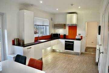 Location de vacances pour 6 personnes, avec jardin à Stirling