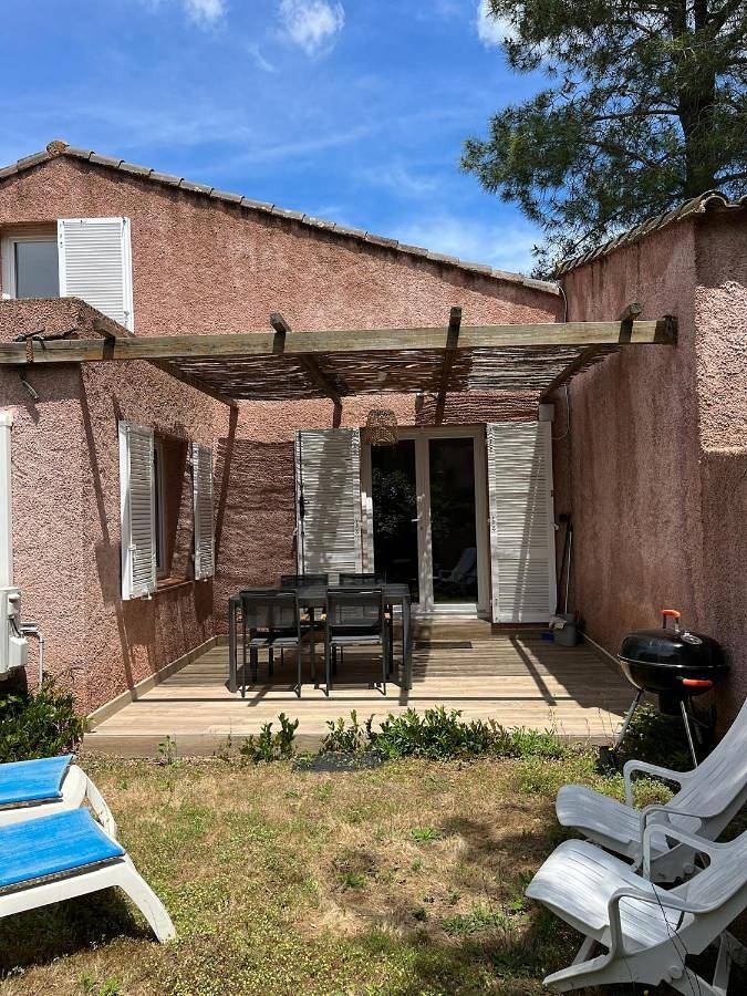 Parc de vacances pour 5 personnes, avec piscine et jardin en Corse - 3