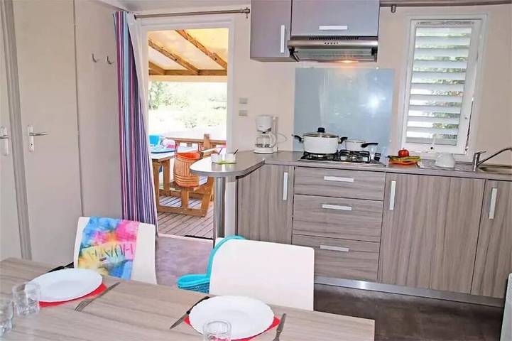 Camping pour 6 personnes à Saint-Raphaël