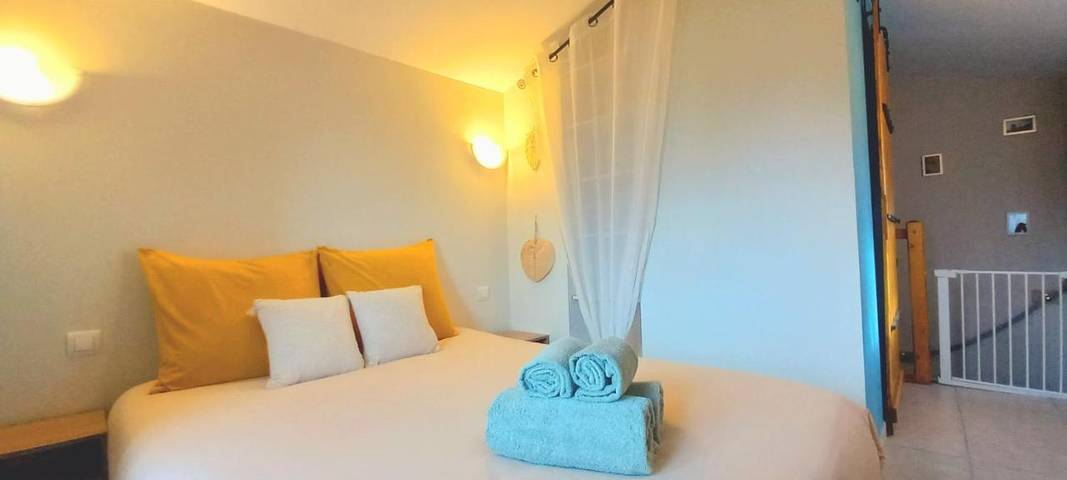 Location de vacances pour 4 personnes, avec vue et jardin, adapté aux familles à Forcalquier - 3