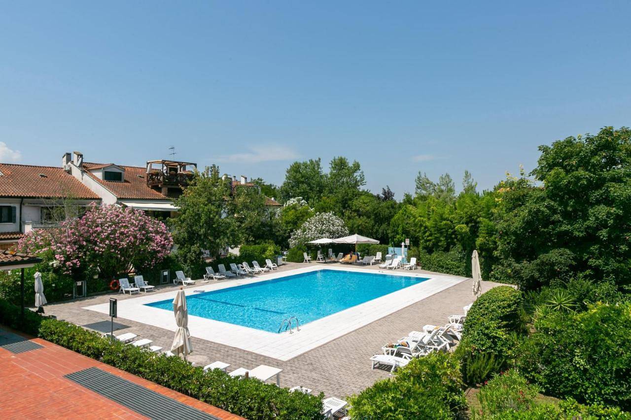 Apartment with Terrace in Punta Sabbioni, Cavallino-Treporti