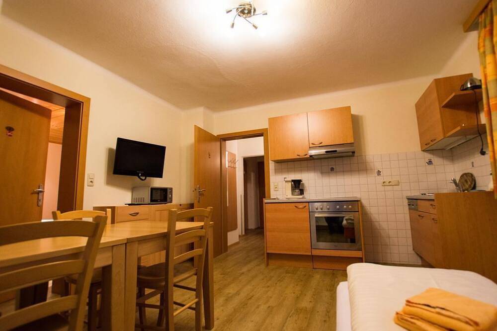 Appartement Nr. 25 , Toilette und Dusche getrennt - Gästehaus Leypold in Murau, Westliche Obersteiermark