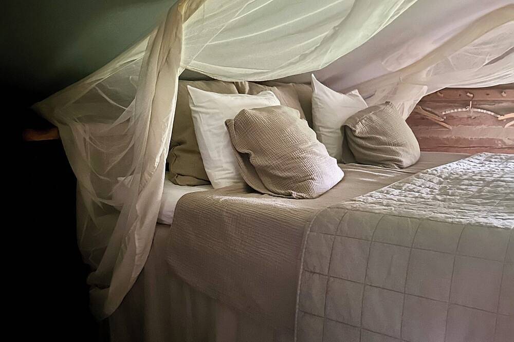 Rural dream home in the heritage-listed Arrendatorns Bostad from the 18th century. in Hjälmaren