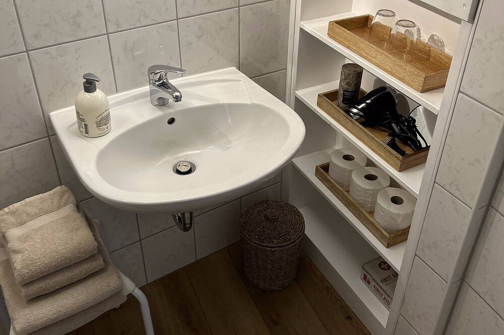 Das kleine rote Ferienhäuschen im historischen Ortskern von Nümbrecht in Nümbrecht, Oberbergischer Kreis