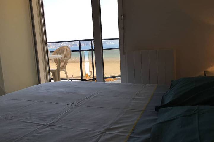 Location de vacances pour 2 personnes, avec terrasse dans Plage Trez-Hir - 3