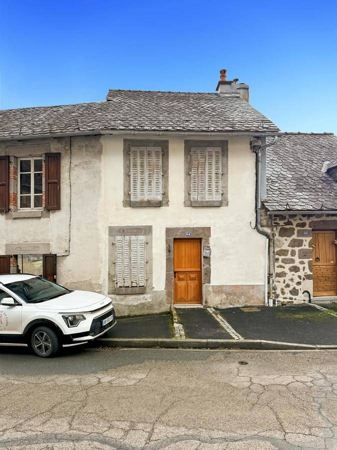 Location de vacances pour 6 personnes, avec vue à Thiézac - 3