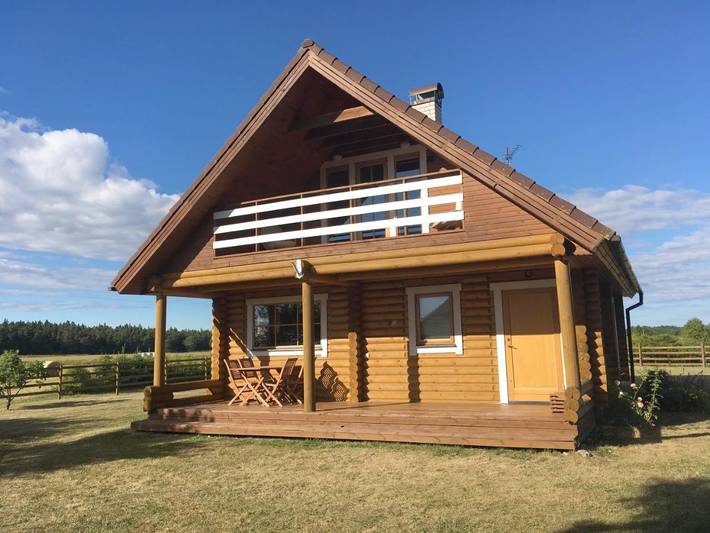 Lodge for 8 people, with Balcony and Terrace as well as Garden and Sauna in Estonia