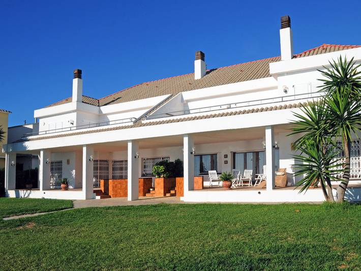 Casa de vacaciones para 9 personas, con terraza y jardín, Se admiten mascotas - 1