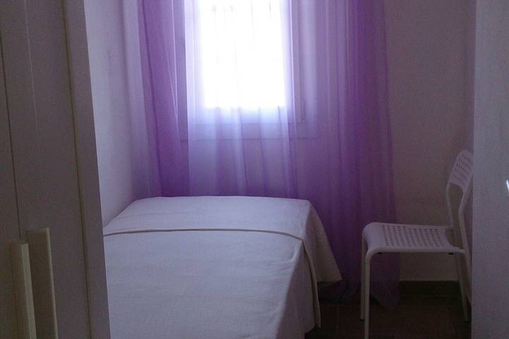 Appartamento intero, Casa in campagna a 2,5 km dal mare, accogliente e rilassante. Wi Fi disponibile in Pisticci, Golfo di Taranto