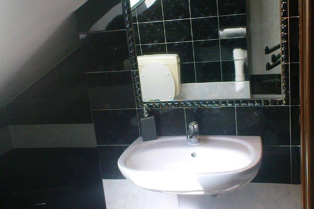 Ganze Wohnung, Principality of Seborga Villa appartment in Seborga, Riviera di Ponente