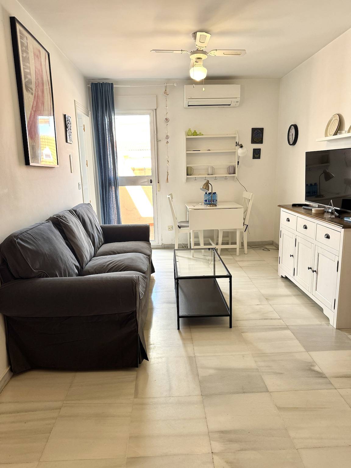 Apartamento entero, 28. Rooftop penthouse 155m to the beach in Sabinil in San Luis de Sabinillas, Manilva