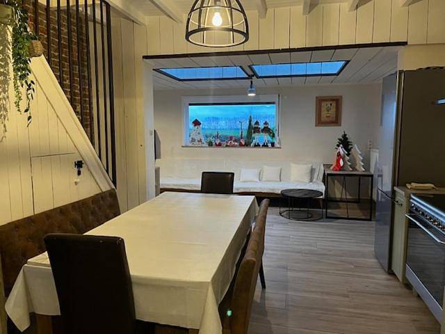 Location de vacances pour 12 personnes, avec jardin et vue, animaux acceptés à Torhout - 2