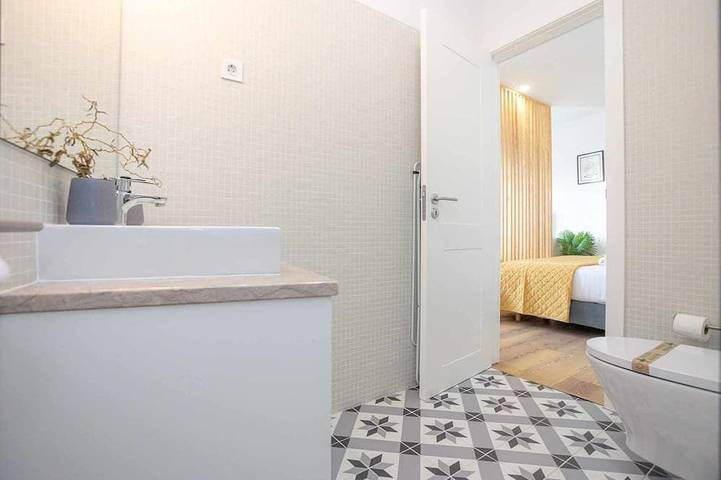 Entire apartment, Casas da Couraça - Almada in Almedina, Coimbra