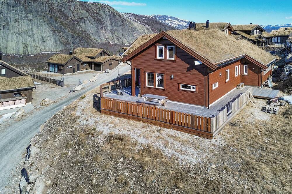 Schönes Haus mit 4 Schlafzimmern in. in Valle