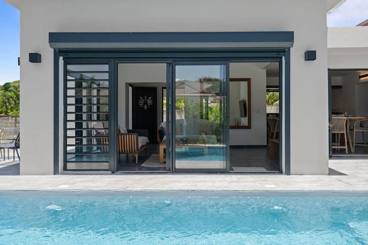 Location de vacances pour 10 personnes, avec jardin et piscine dans Plage du Grand Macabou - 2