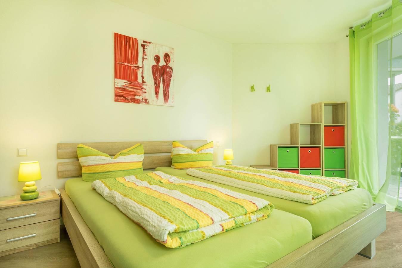 Vakantiewoning 'Orchidee' met groot terras en uitzicht op de bloementuin, foto 10