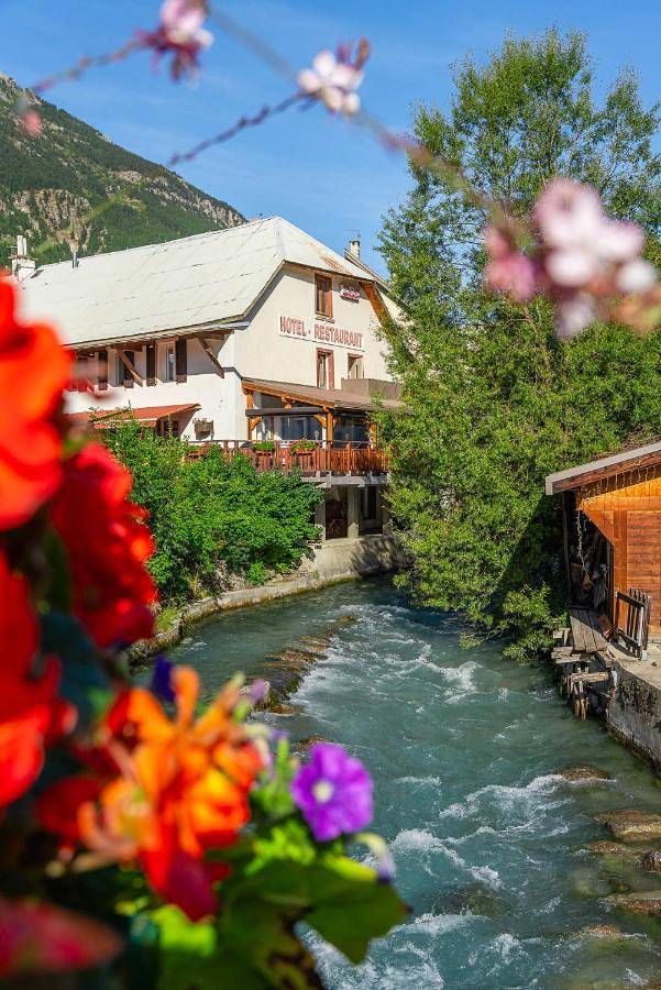 Hôtel pour 2 personnes, avec vue ainsi que sauna et jardin, animaux acceptés