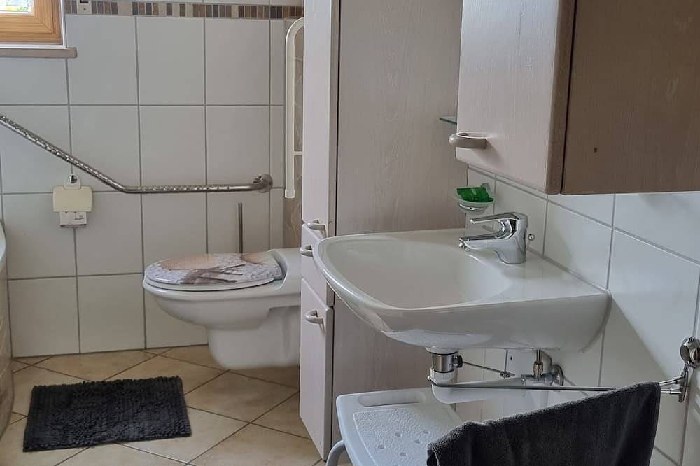Ganze Wohnung, Ferienwohnung Sonnenblume in Eschlkam, Ostbayern