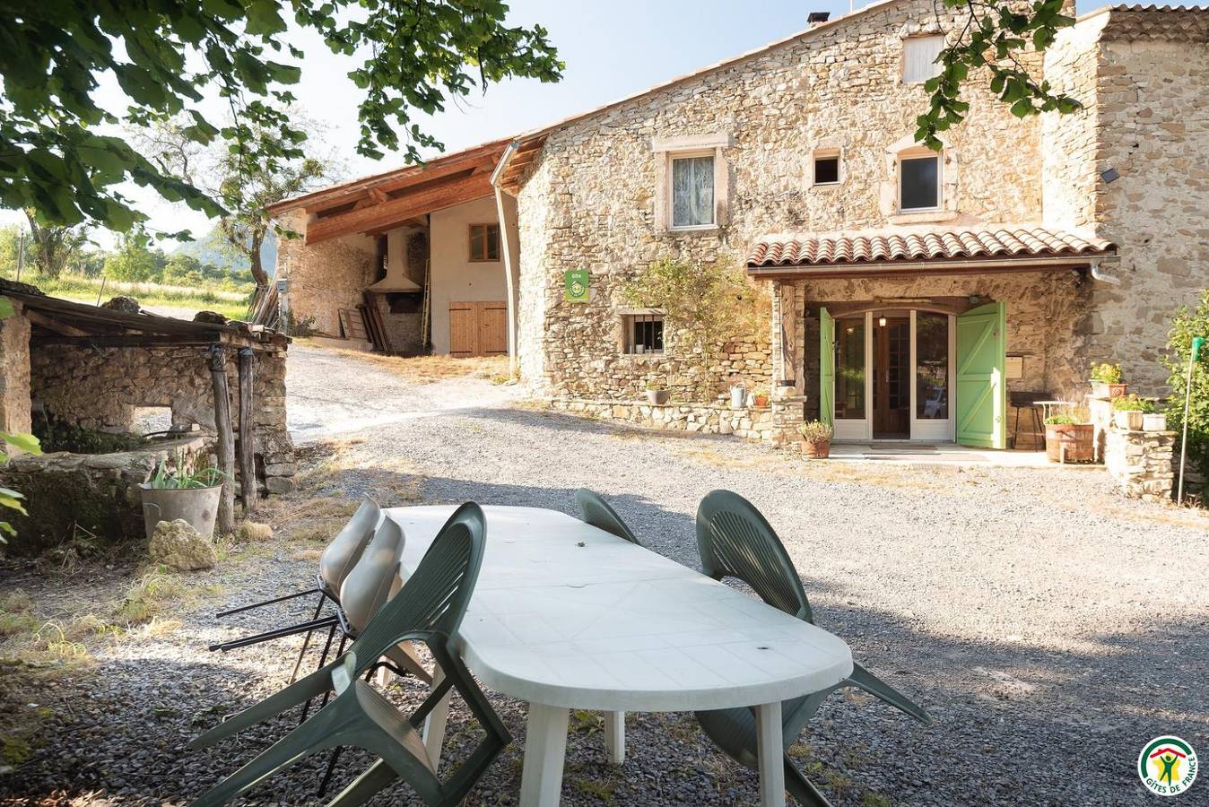 Gîte pour 4 Personnes dans Suze (homonymie), Région de Die