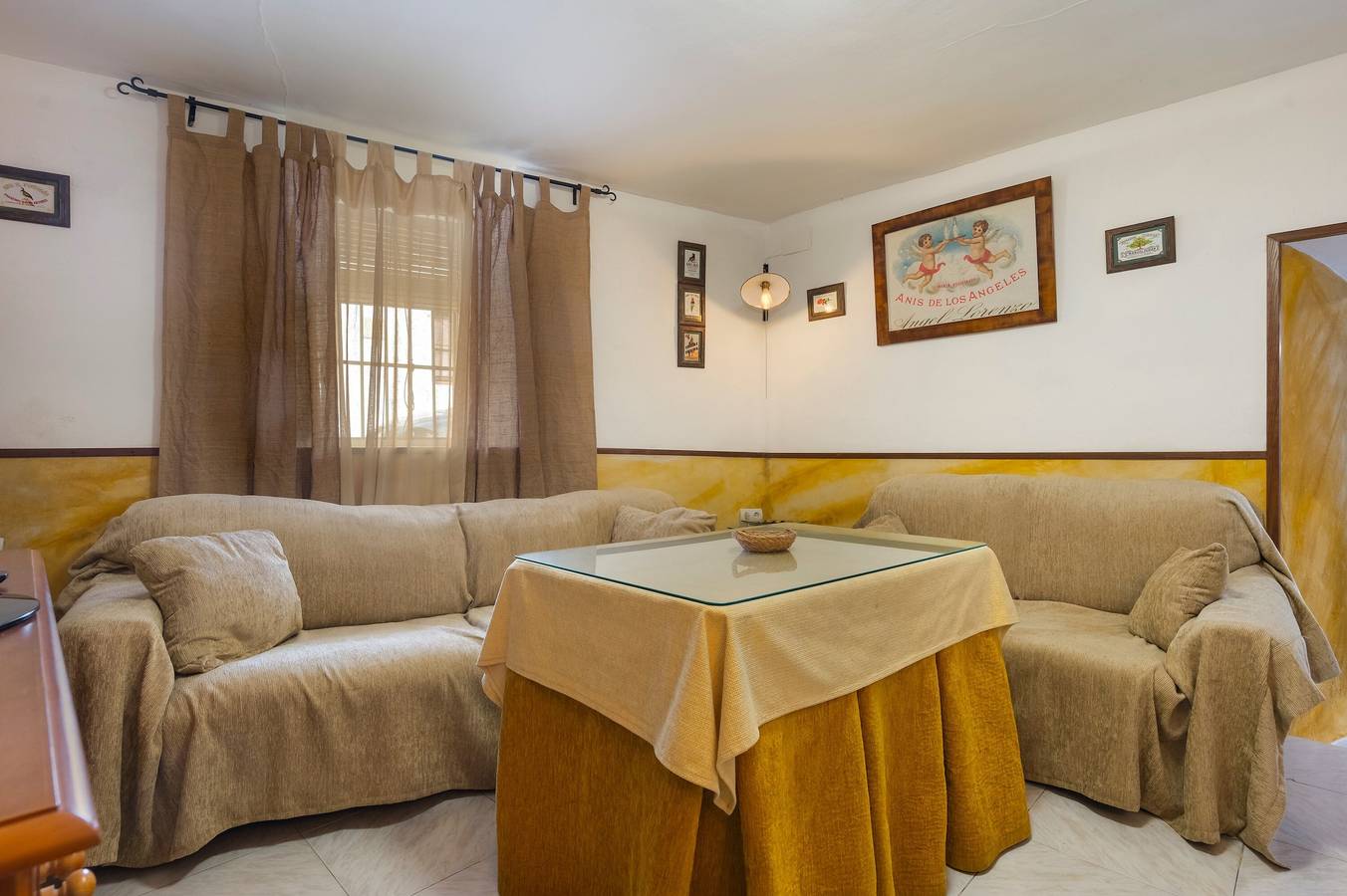 Country House 'Fuente Nueva' with Balcony in Cazalla de la Sierra, Sierra Morena