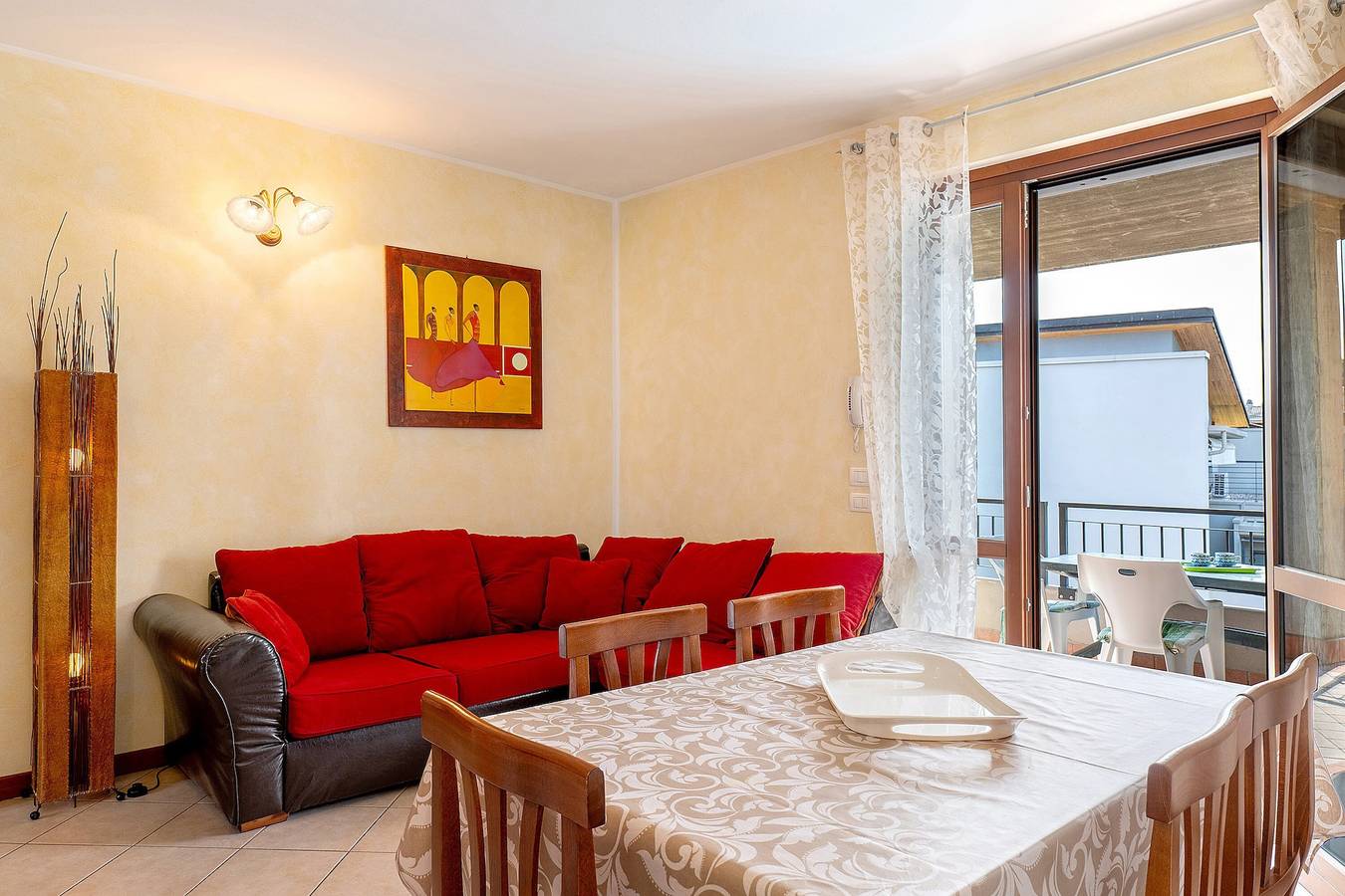 Ganze Wohnung, Apartment 'Gigli Vista Lago' mit Seeblick, Wlan und Klimaanlage in Lazise, Gardasee-Berge