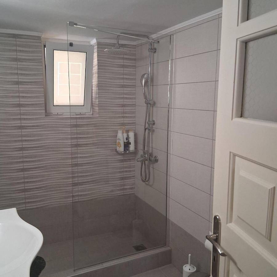Appartement entier, Nicole Apartment in Perdika, Égine