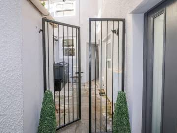 Cottage for 4 People in Torquay, Torbay, Photo 1