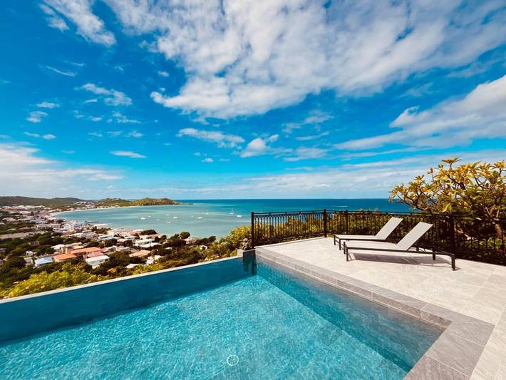 Gîte pour 3 personnes, avec vue ainsi que balcon et piscine dans Baie de Grand Case