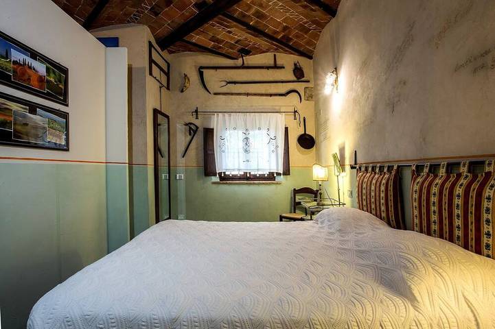 Farmh. Podere Cunina 25 Km Sud Siena Davanti Al Montalcino Tenendo Cucine Clas in Buonconvento, Siena e dintorni