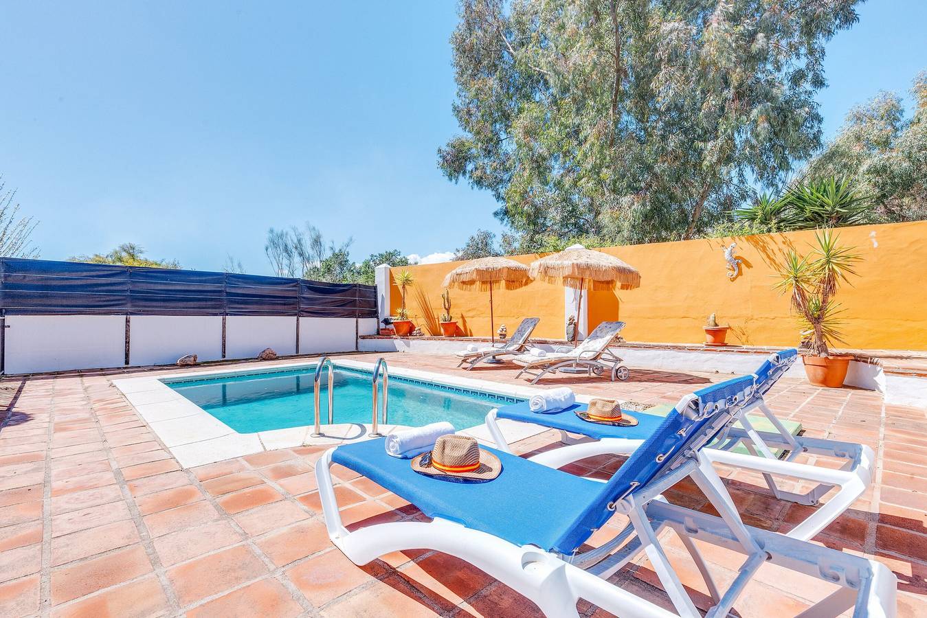 Villa 'Casa Perez' with Mountain View, Private Pool and Wi-Fi in Alcaucín, Málaga Province