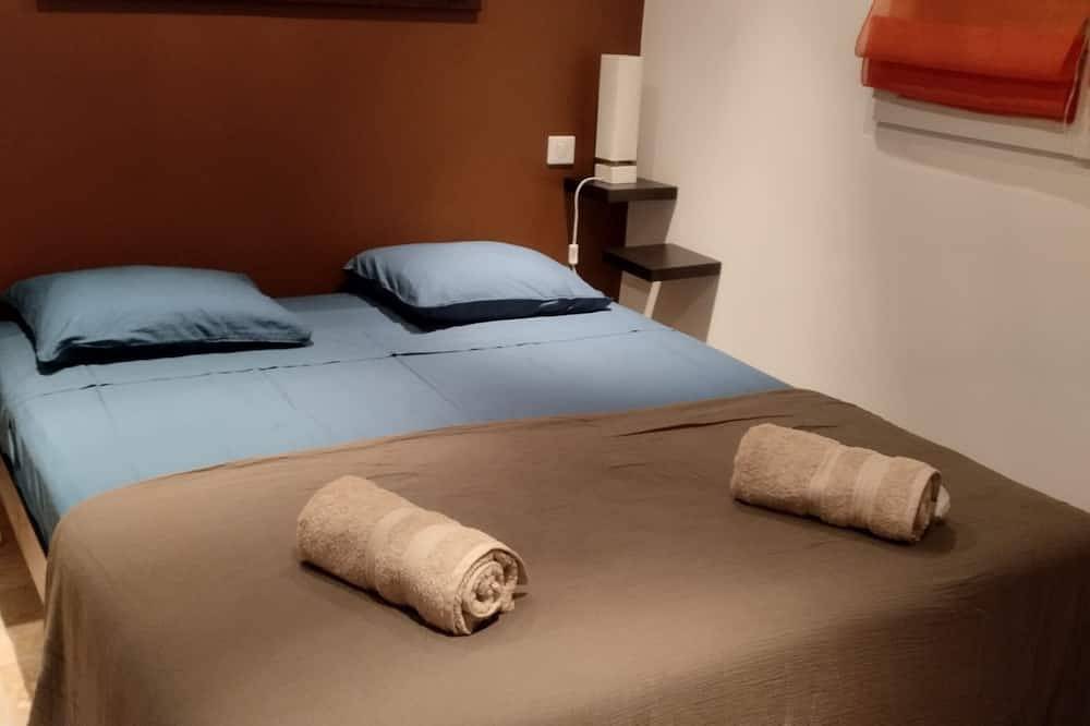 Casa Olmuccio\n400 Meter vom Strand entfernt, Schwimmbad, 8 Schlafplätze in Zonza, Sartène und Umgebung