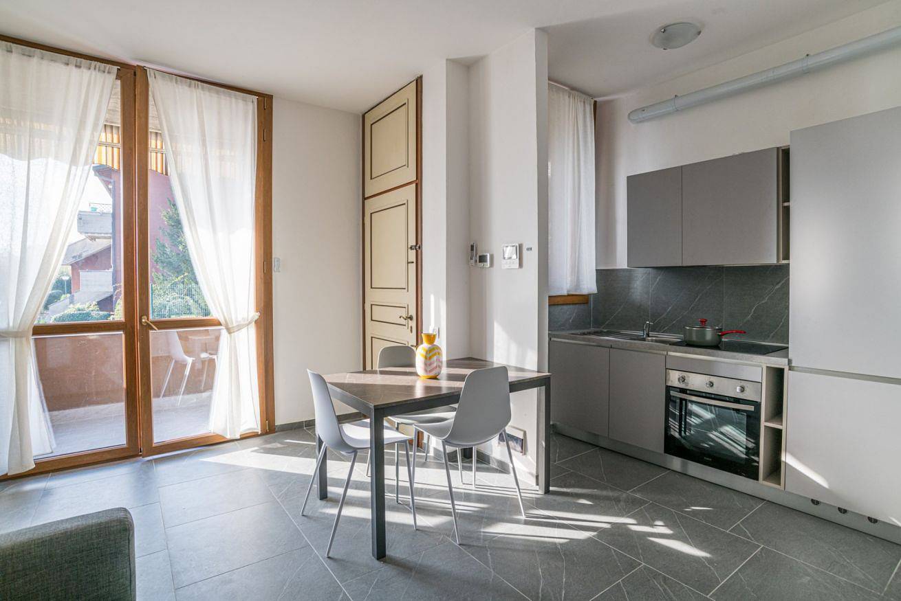 Ganze Wohnung, Ferienwohnung für 2 Personen in Pusiano, Brianza