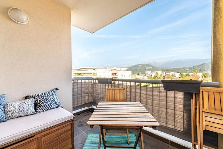 Appartement de vacances pour 2 personnes, avec Terrasse à Échirolles