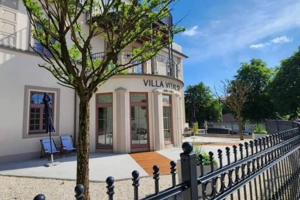 Ganze Wohnung, Apartment in Villa, Skyview, Lift, Luxus -Beletage in Bad Hall, Steyr-Land