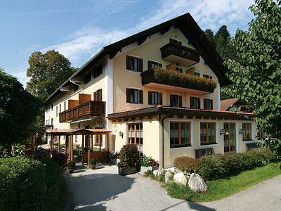 Gasthof Pension Stocker - Doppelzimmer Nr. 6 mit Du/Wc in Prien am Chiemsee, Chiemsee