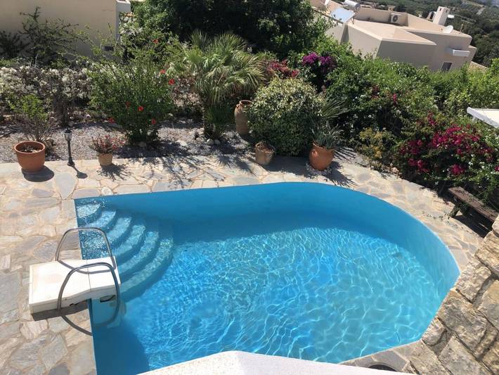 Bungalow für 4 Personen, mit Terrasse und Pool sowie Garten auf Kreta - 2