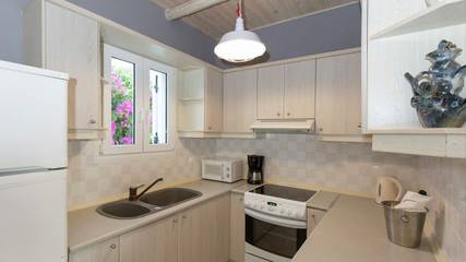 Villa for 6 People in Samos, Photo 2