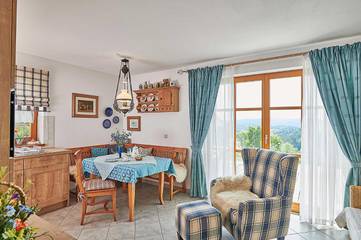 Gîte pour 3 personnes, avec jardin et vue à Wegscheid