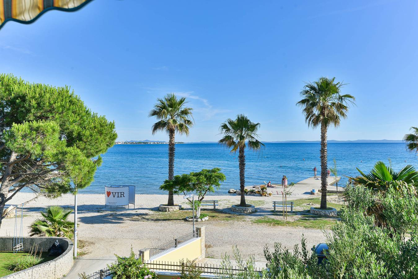 Ganze Wohnung, Holiday Apartment Inga Yellow with a sea view in Vir