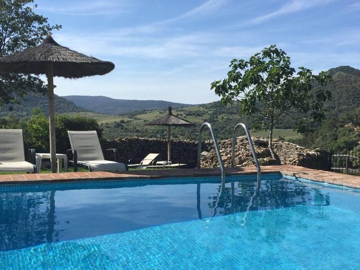 Casa rural para 10 personas, con vistas además de jardín y piscina, Se admiten mascotas en Parque natural de Los Alcornocales - 4