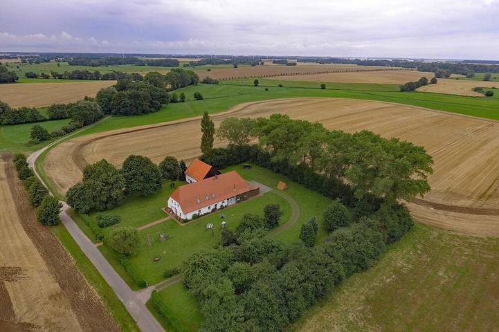 Ferienwohnung für 4 Personen, mit Sauna und Garten sowie Terrasse in Rappin