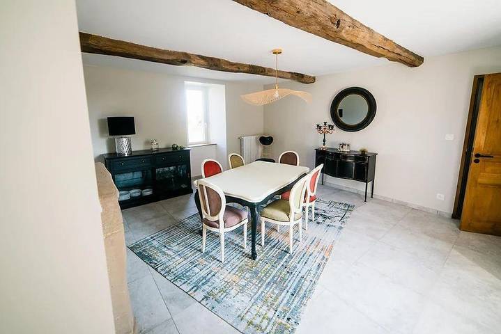 Gîte pour 6 personnes, avec jardin ainsi que terrasse et piscine à Grosville - 4