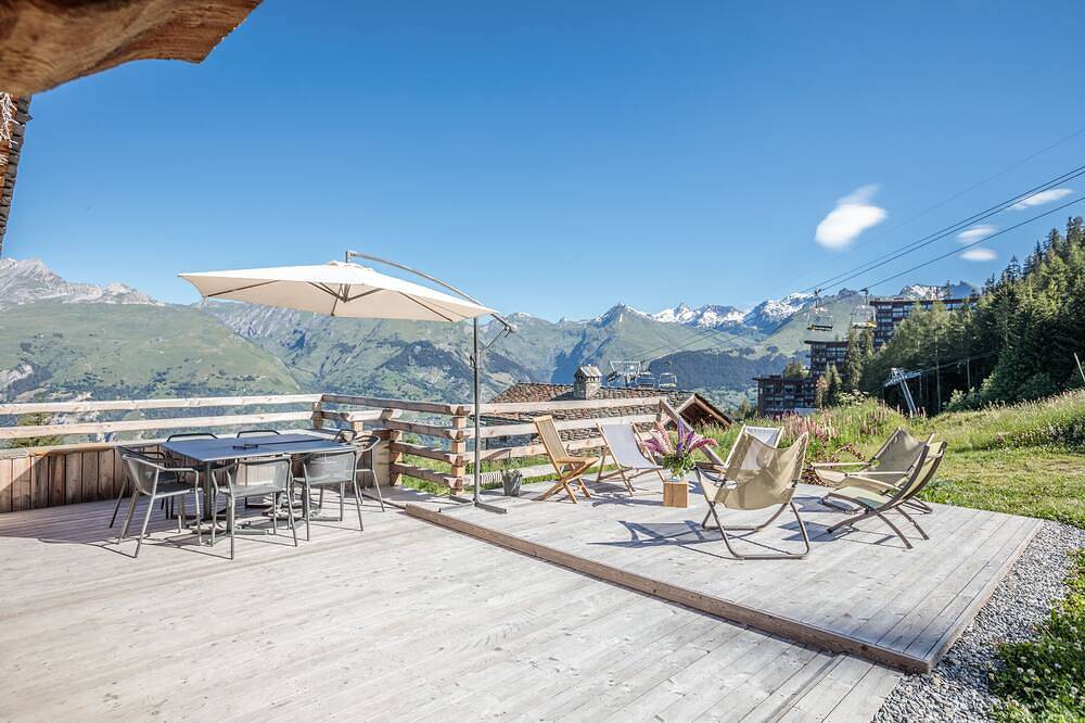 Authentiek gerenoveerd chalet op de hellingen 5 minuten lopen Arc 1600 4 ch 3 bad 12pers in Arc 1600, Bourg-Saint-Maurice