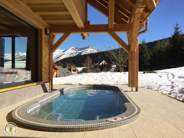 Gîte pour 10 personnes, avec jacuzzi et jardin ainsi que piscine et terrasse à Villard-de-Lans - 2