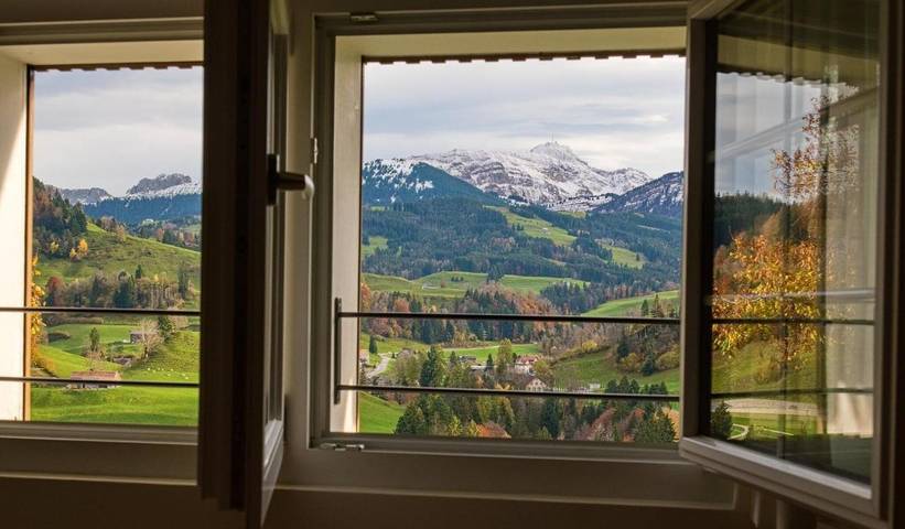 Ferienwohnung für 2 Personen, mit Terrasse und Garten sowie Ausblick